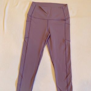 BuffBunny Luna Leggings in Wisteria Womens size Medium